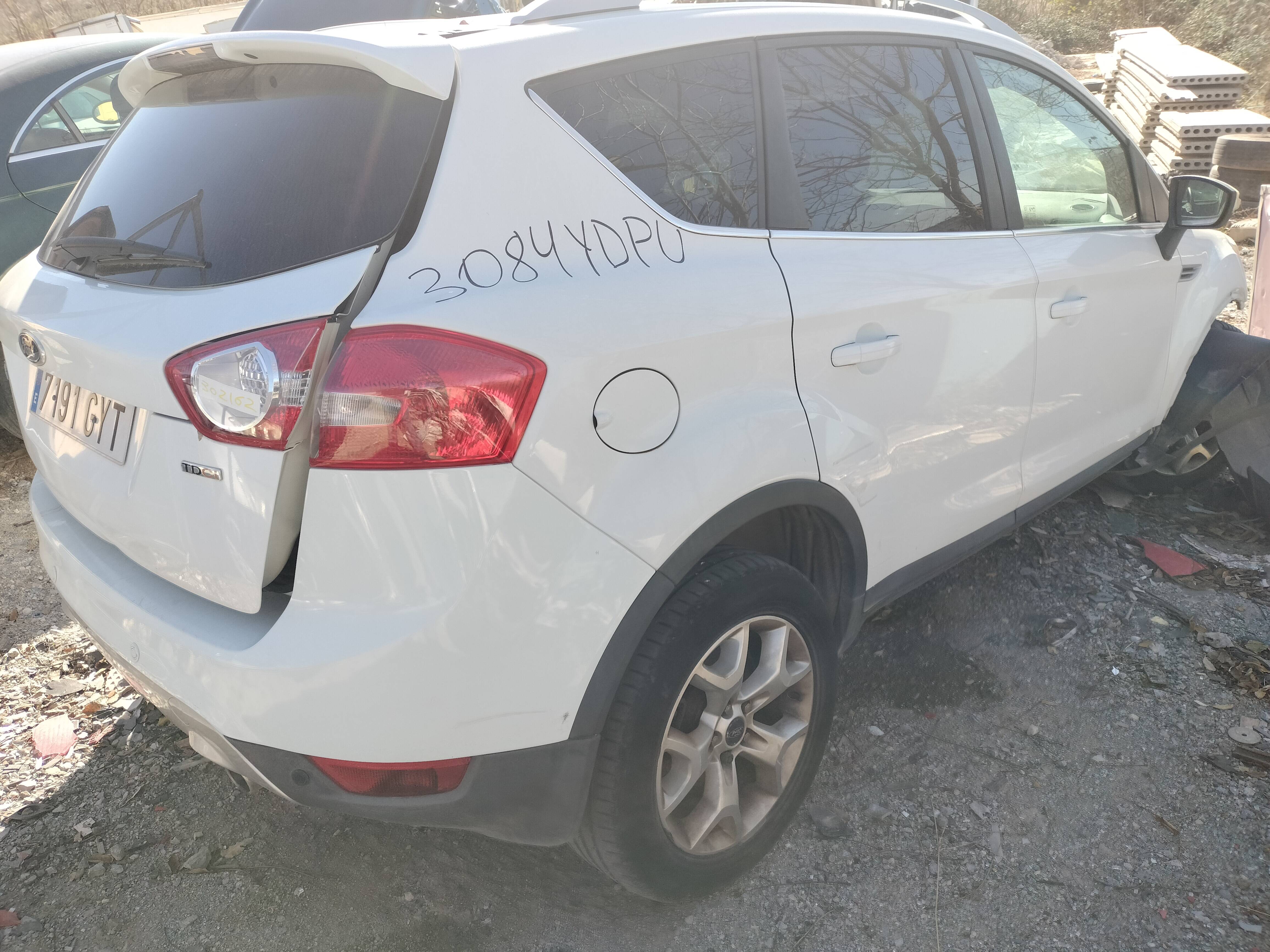 Mangueta delantera izquierda ford kuga (cbv)(2008->)