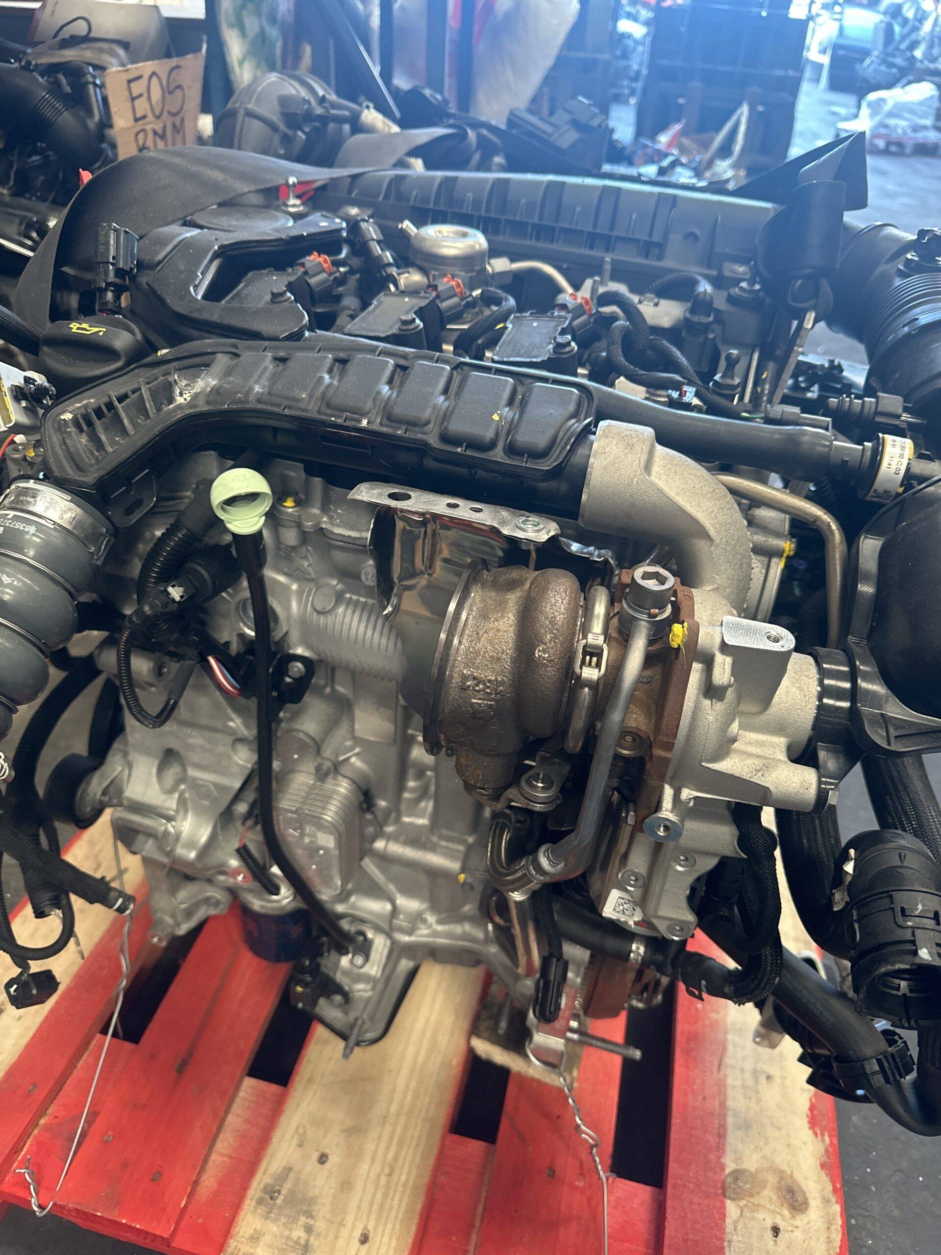 Motor completo peugeot 208 (p2)(06.2019->)