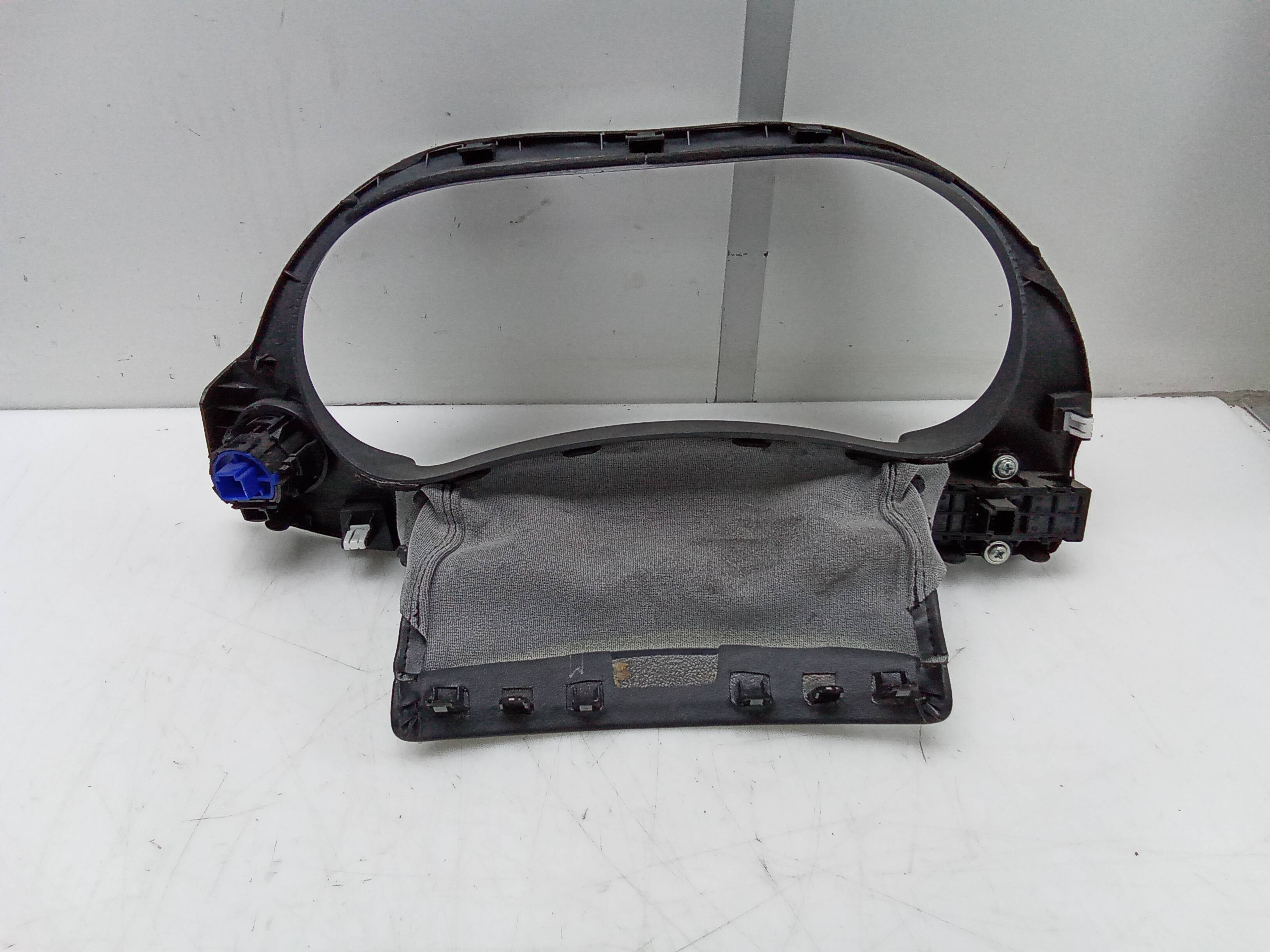 Moldura cuadro instrumentos infiniti q50 (v37)(2013->)