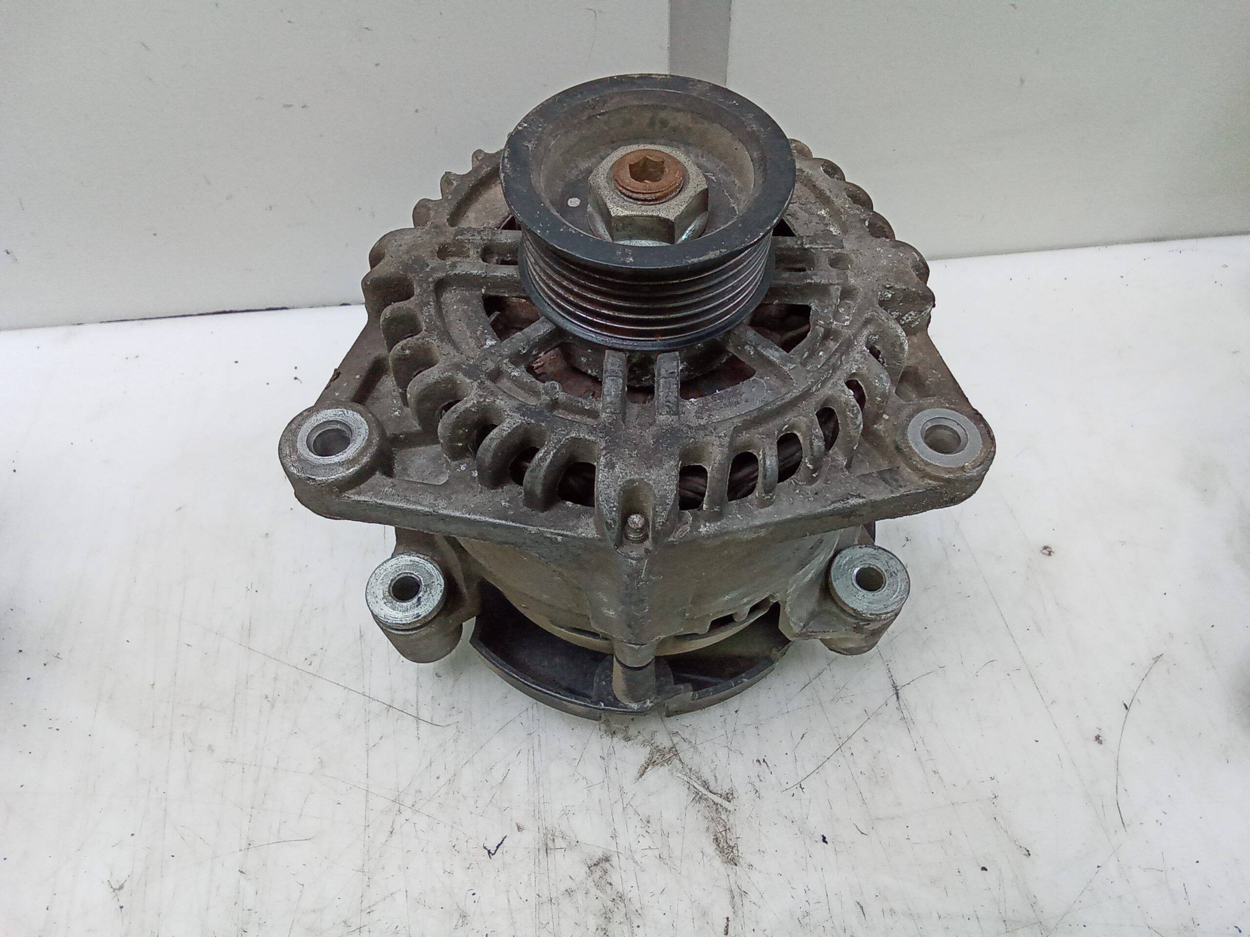 Alternador ford transit connect (chc)(2013->)