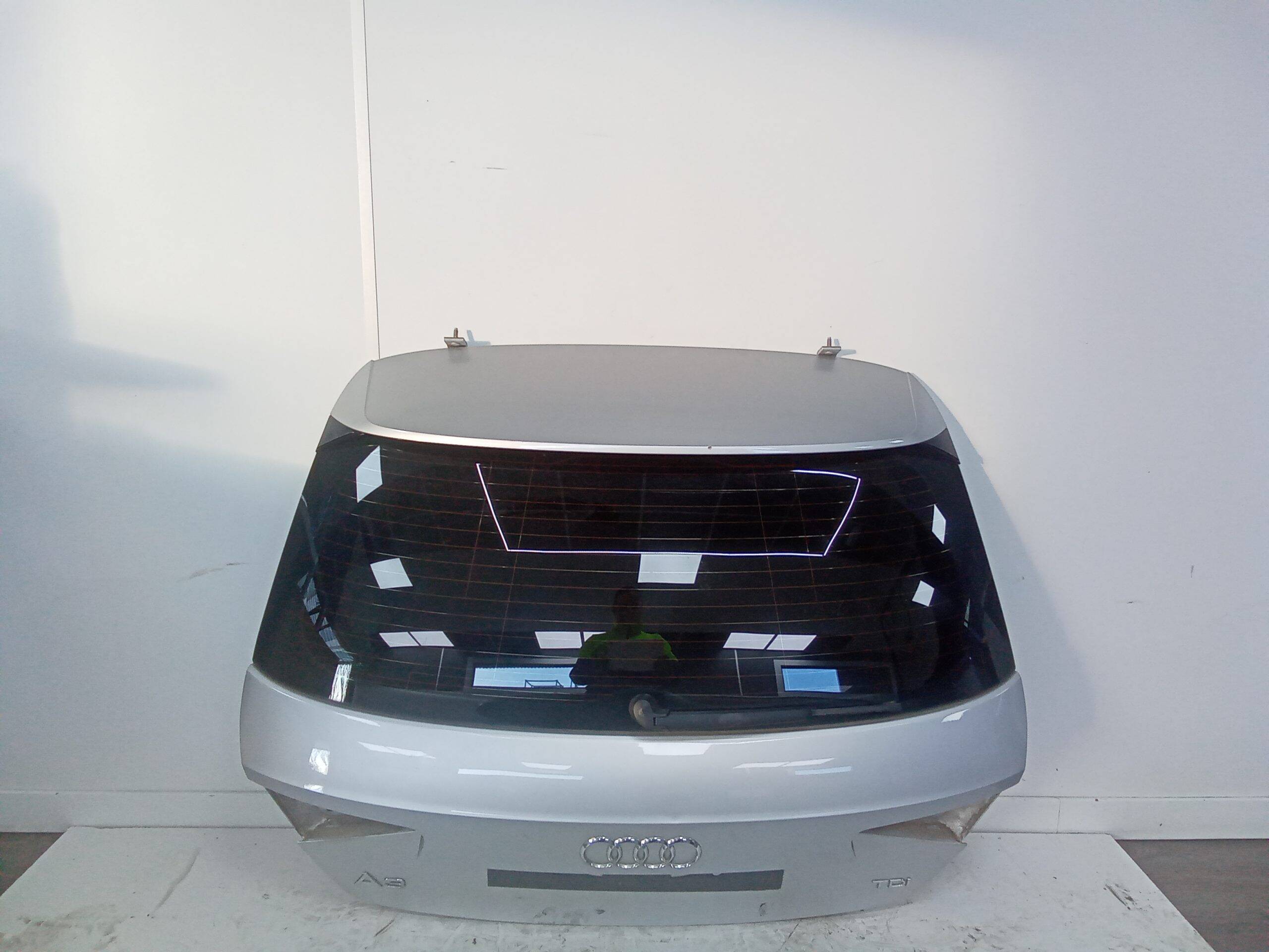 Porton trasero audi a3 (8v1)(03.2012->)