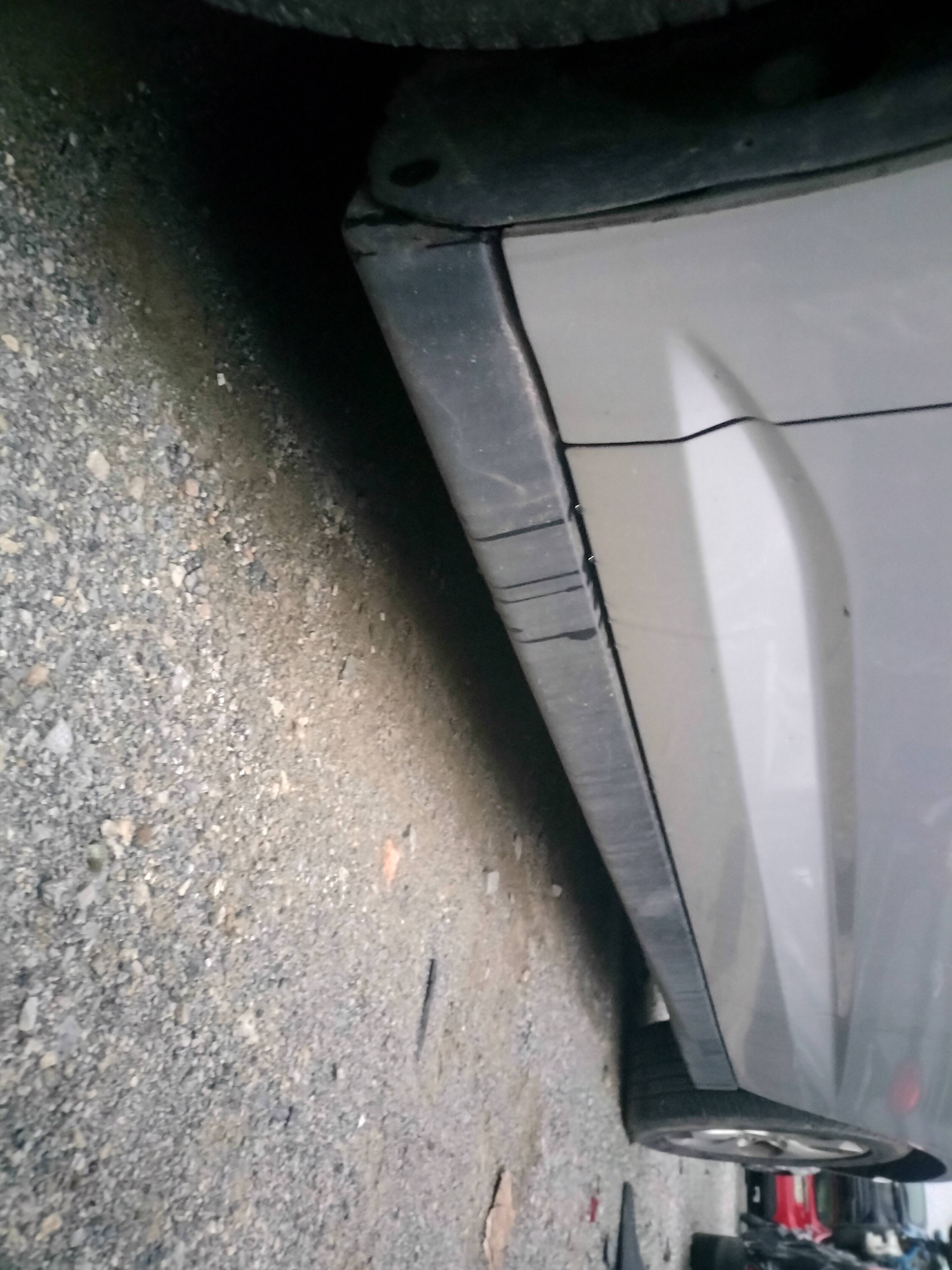 Spoiler talonera izquierda ford c-max (cb7)(2010->)