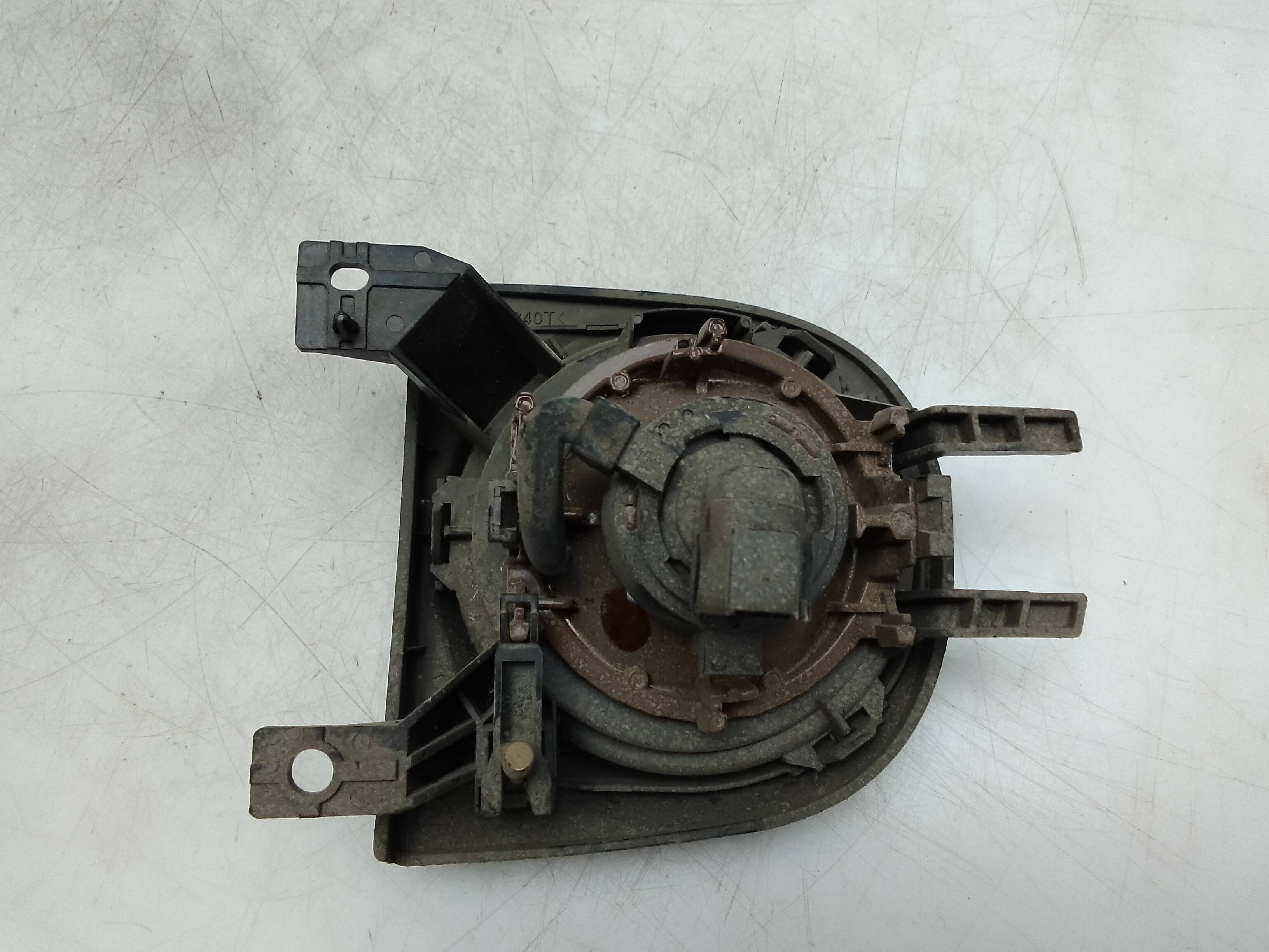 Faro antiniebla derecho nissan micra (k12e)(11.2002->)