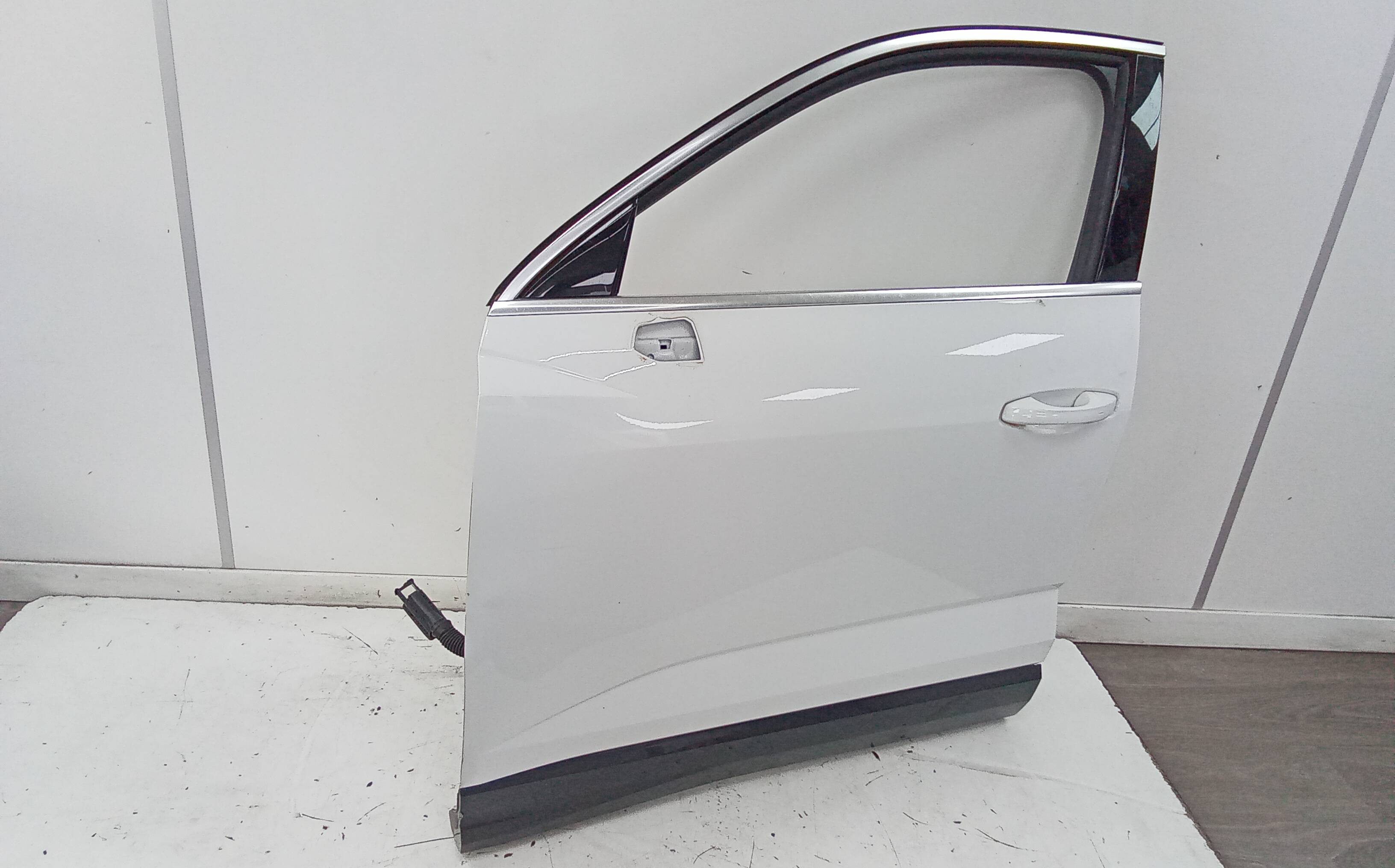 Puerta delantera izquierda audi q3 (f3b)(11.2018->)