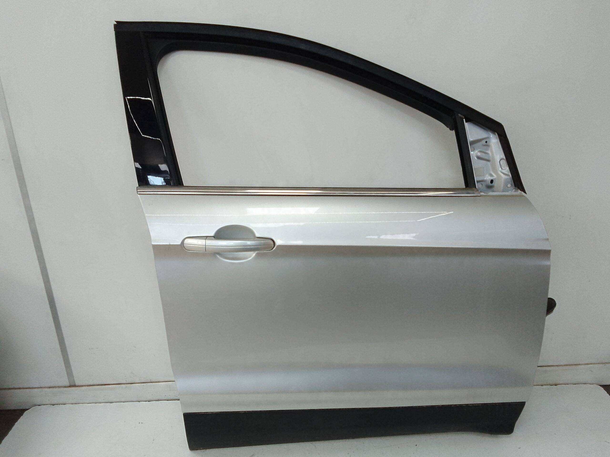 Puerta delantera derecha ford kuga (cbs)(2013->)