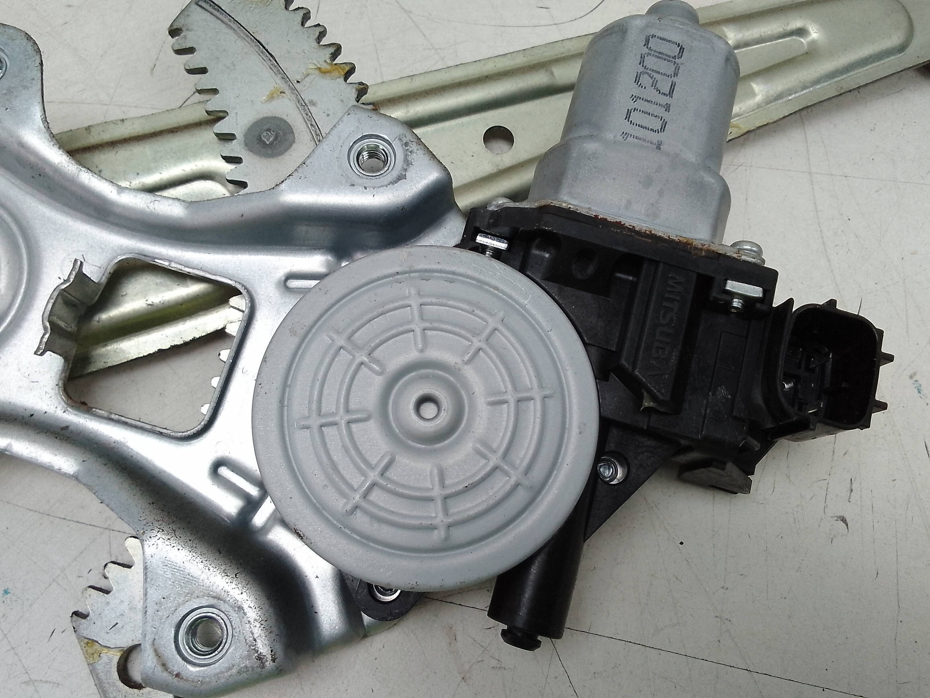 Motor elevalunas trasero derecho nissan juke i (f15e)(06.2010->)