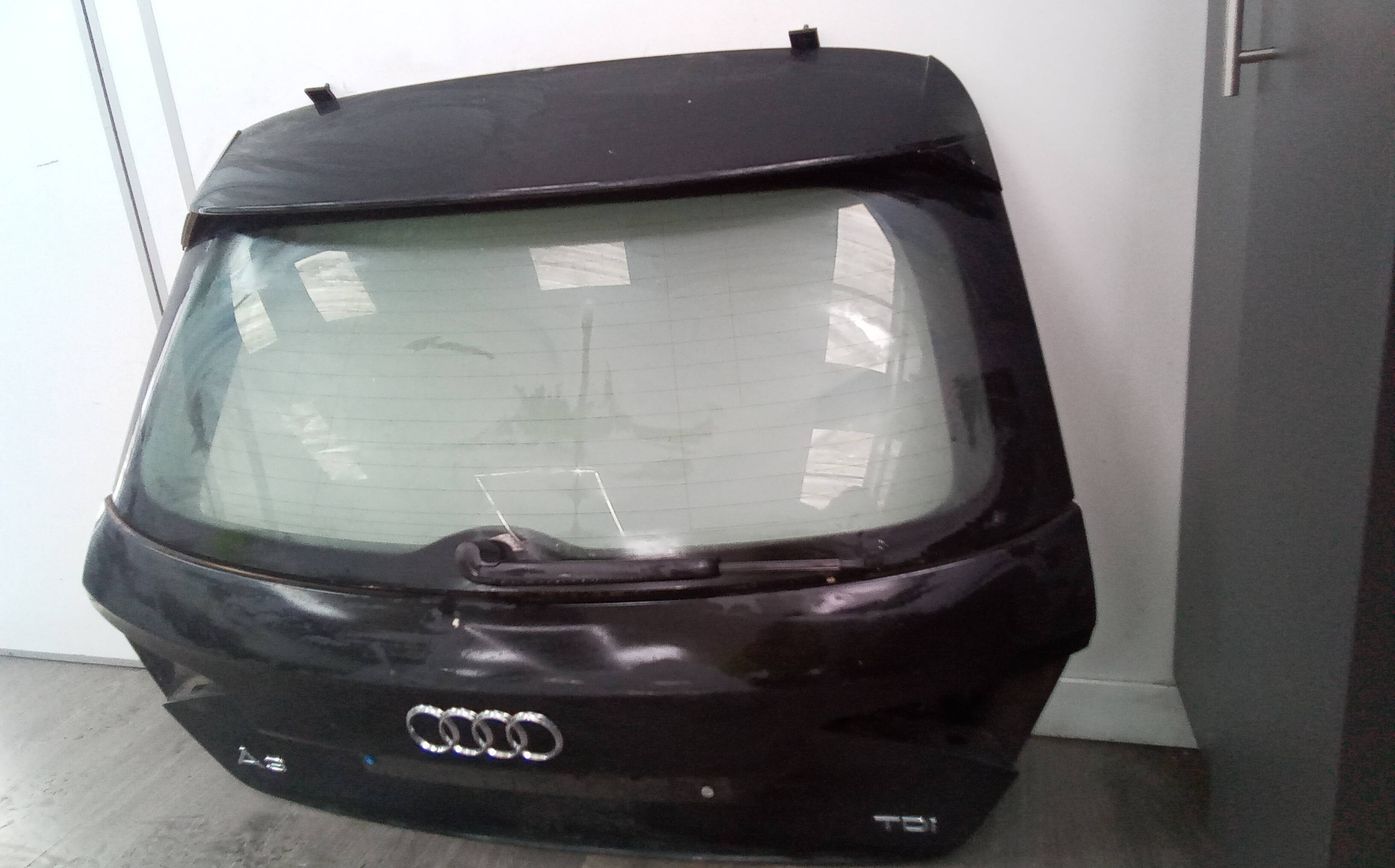 Porton trasero audi a3 sportback (8vf)(04.2016->)