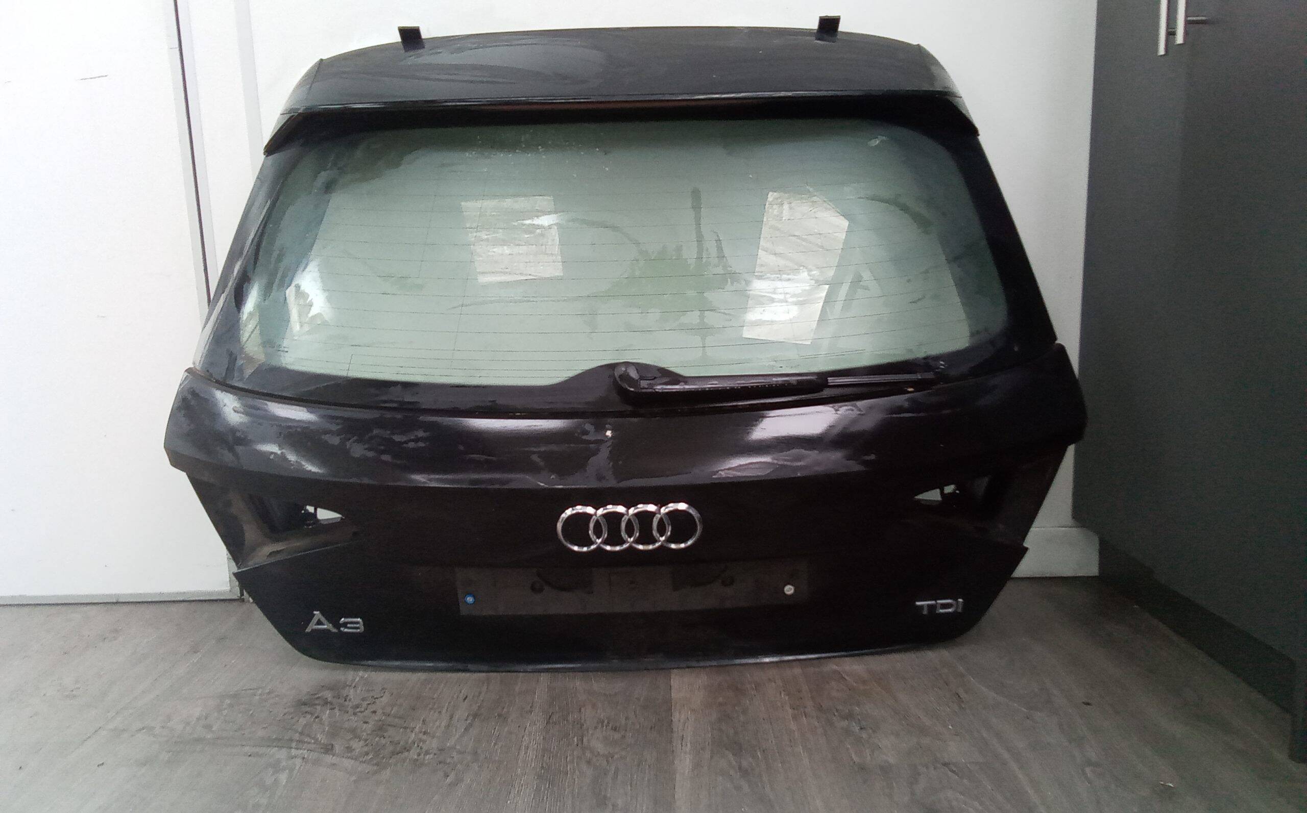 Porton trasero audi a3 sportback (8vf)(04.2016->)