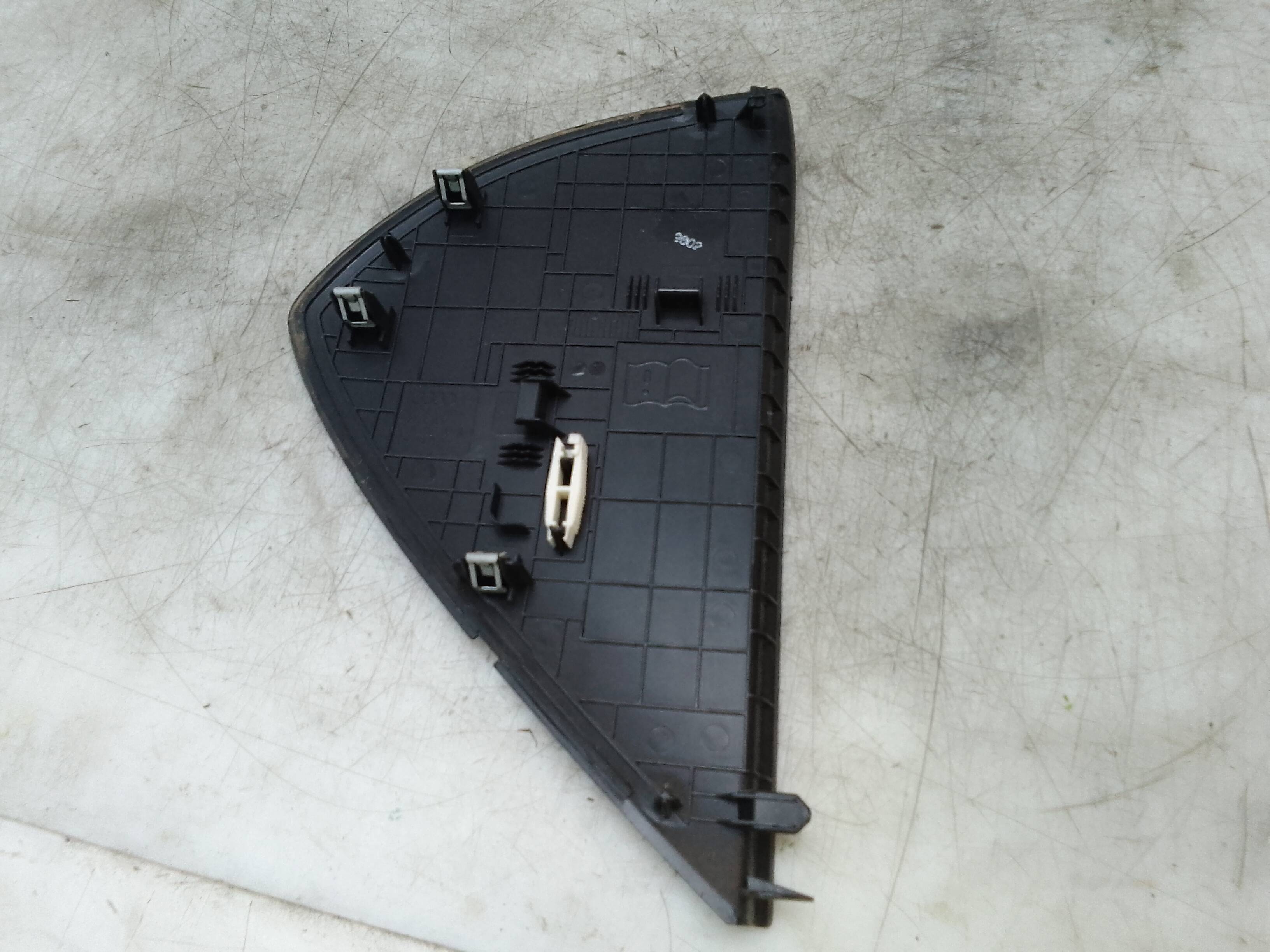 Moldura lateral izquierda audi s1 sportback (8xf)(2014->)