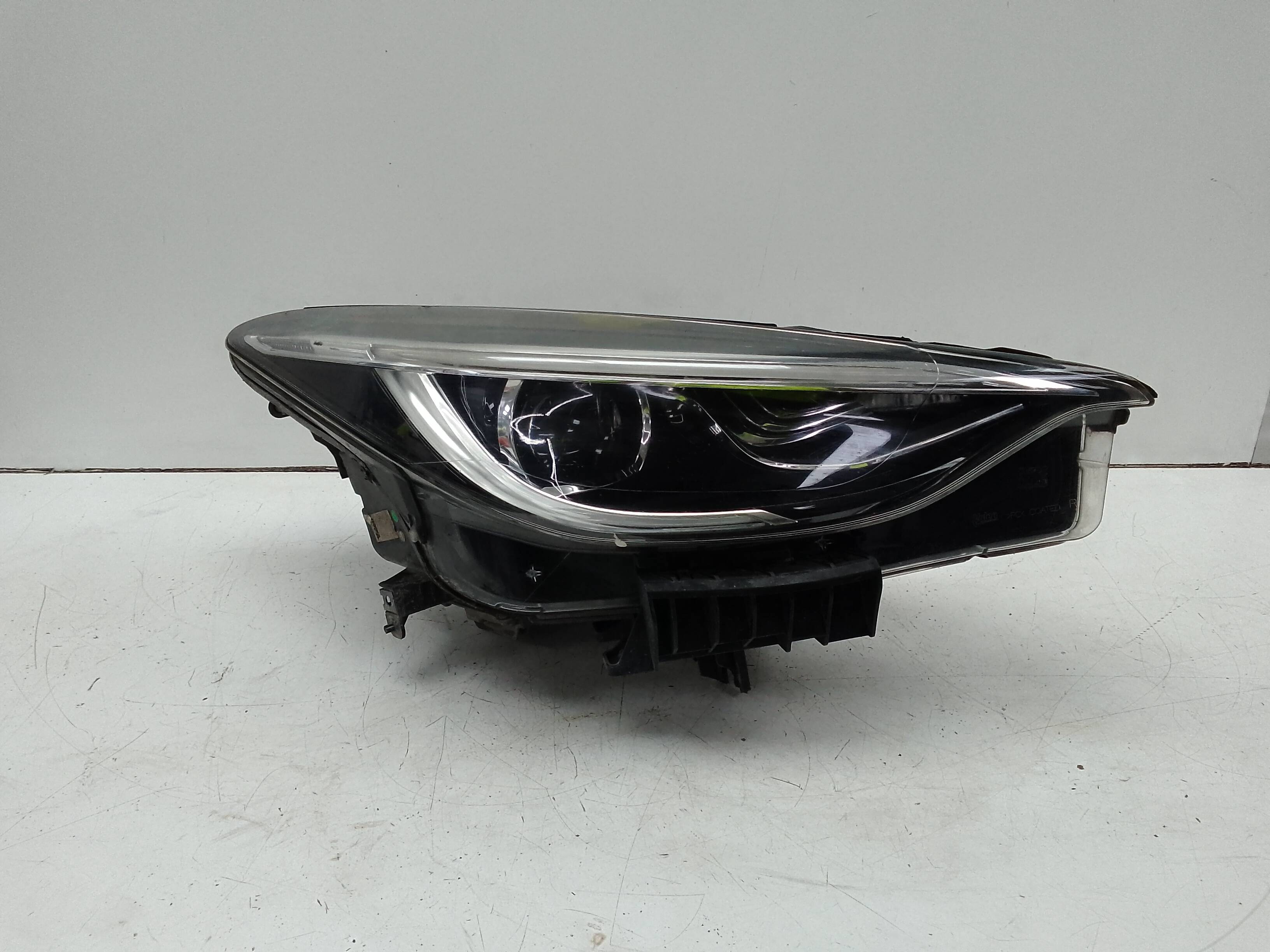 Faro derecho infiniti q30 (2015->)