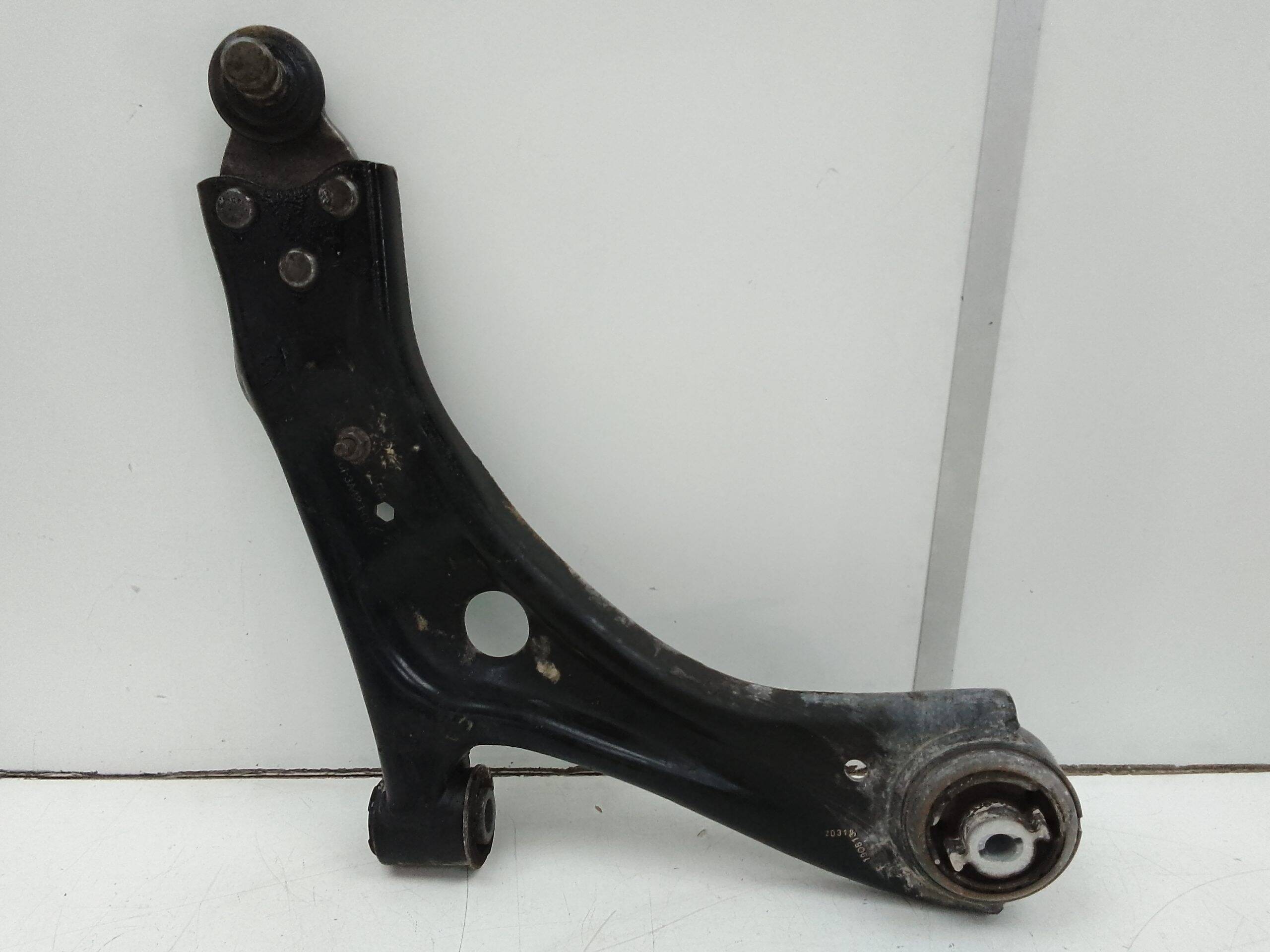 Brazo suspension inferior delantero derecho ford focus berlina (cge)(2018->)