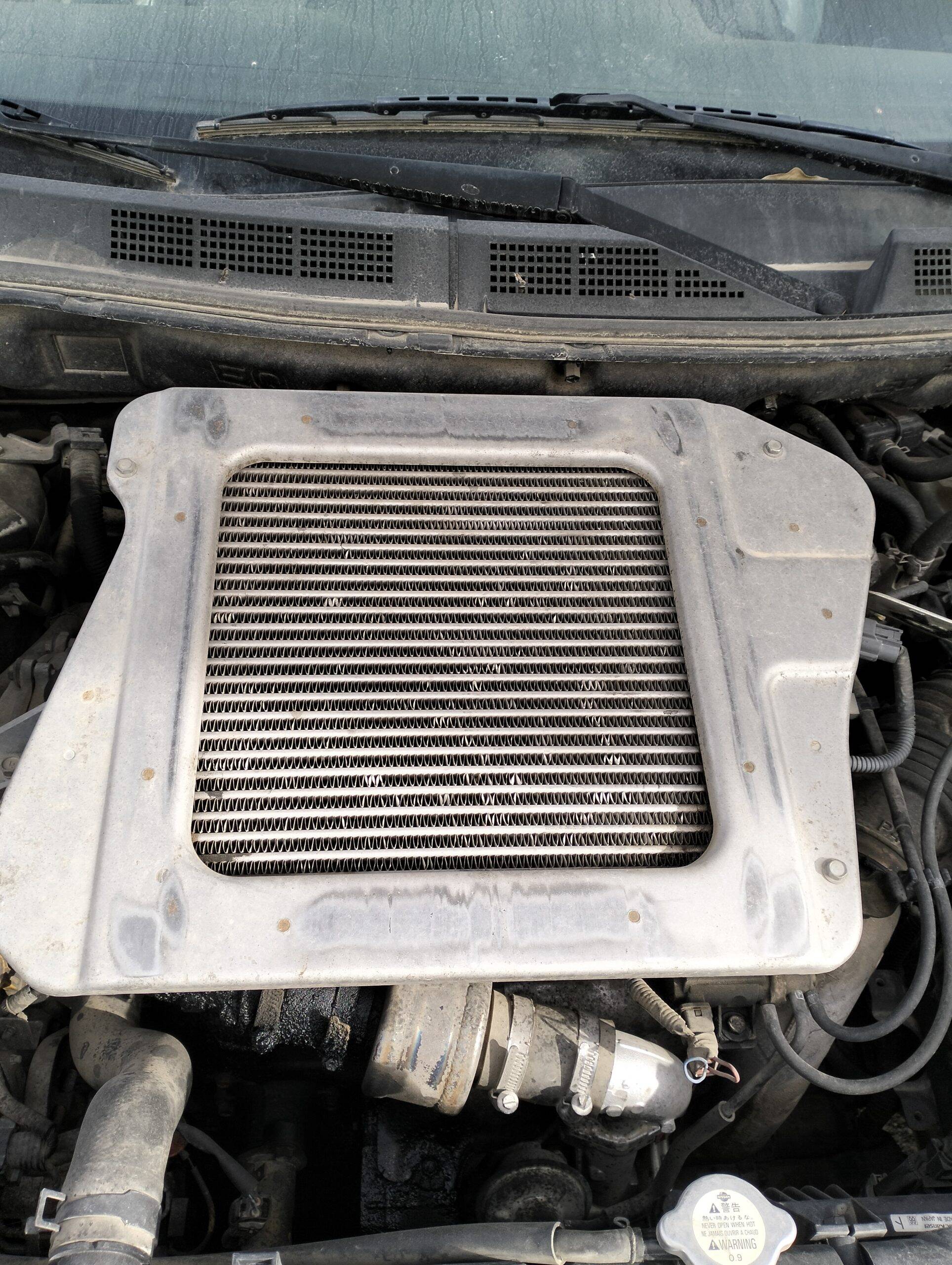 Radiador intercooler nissan x-trail (t30)(06.2001->)