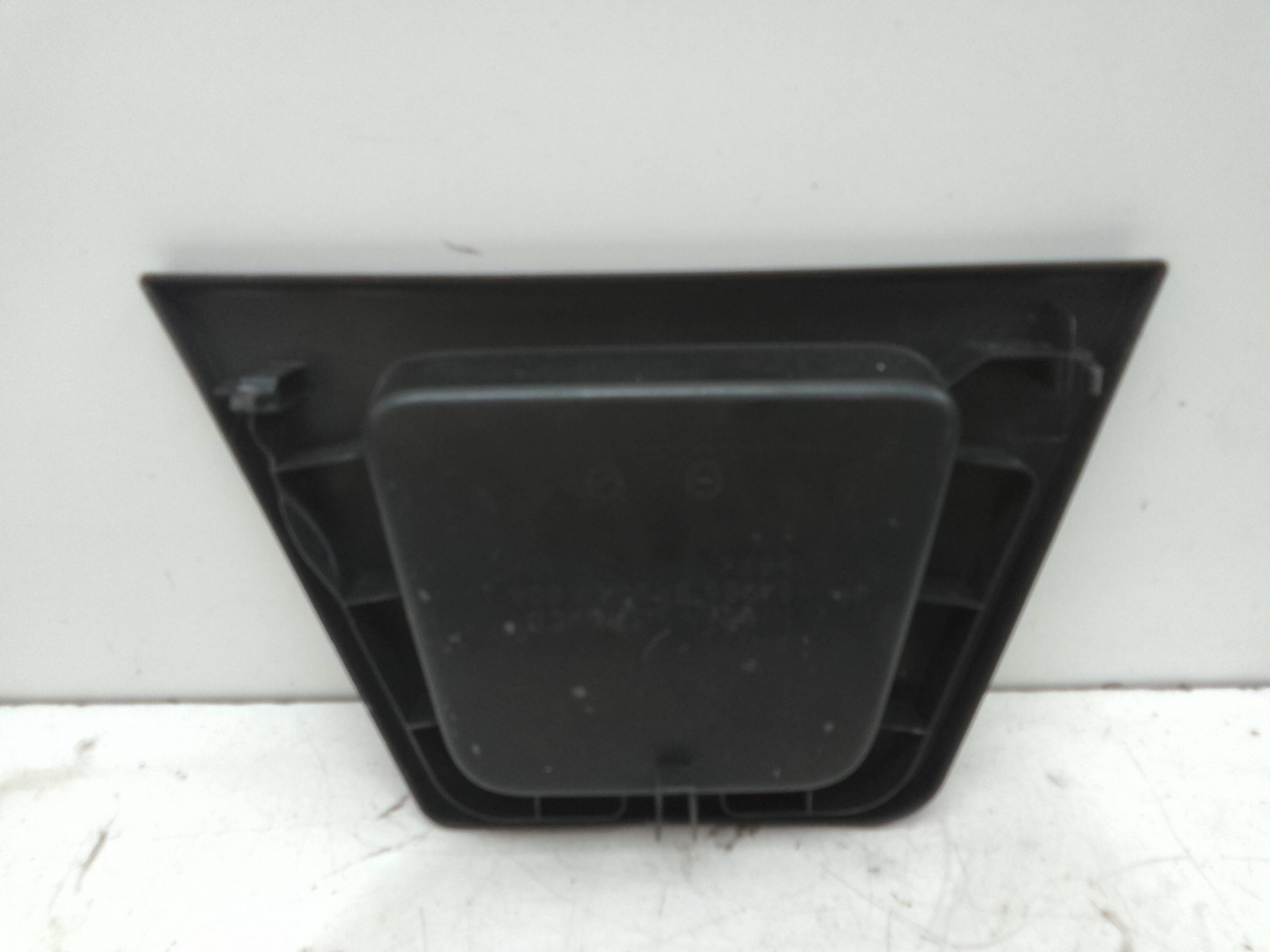 Moldura maletero nissan qashqai +2 (jj10)(08.2008->)