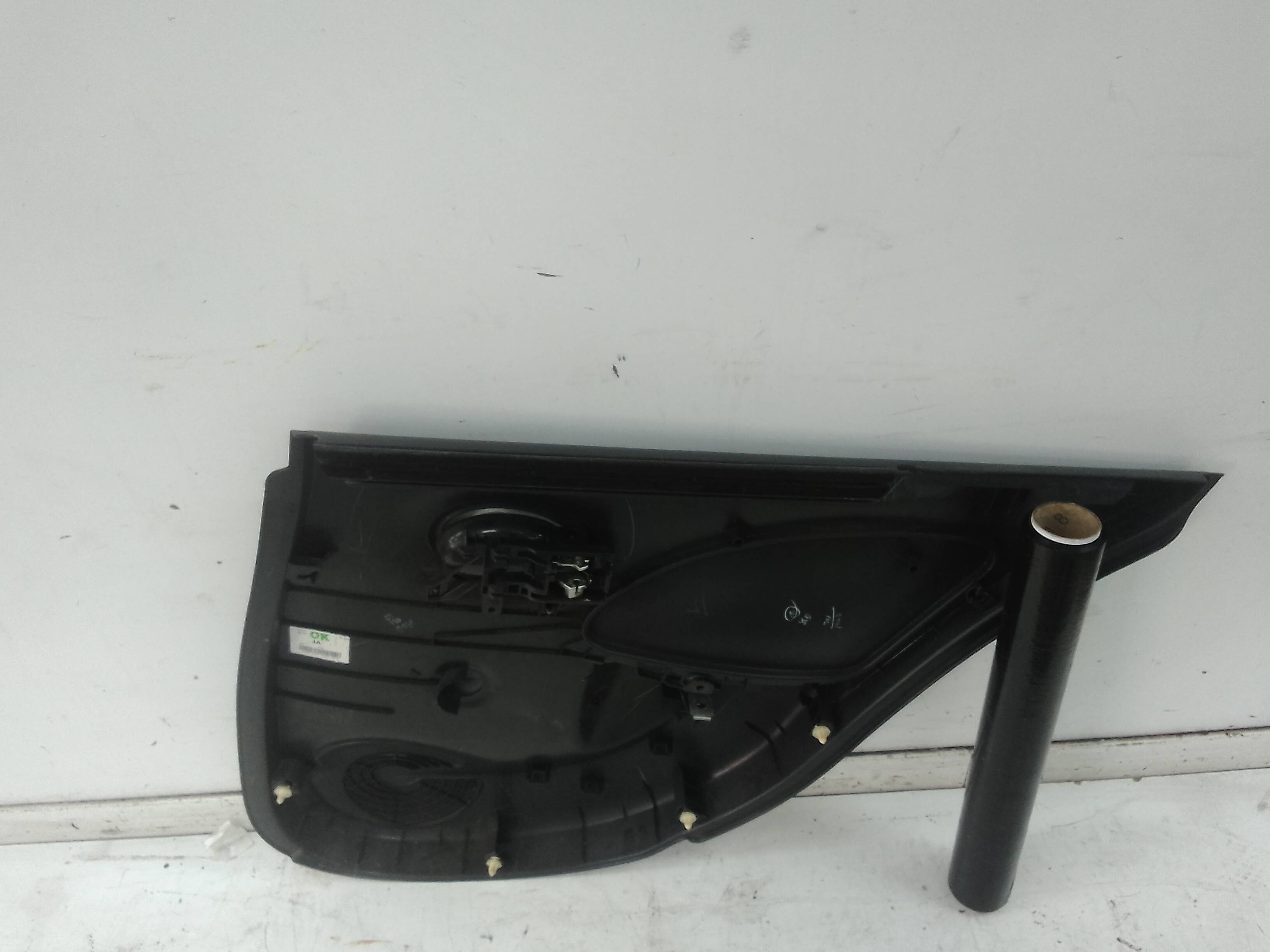 Guarnecido puerta trasera izquierda nissan micra iv (k13k/kk)(07.2010->)